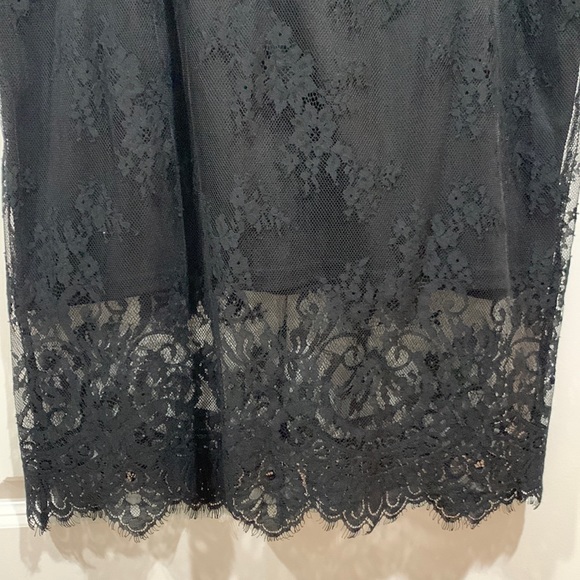 Limited lace H&M midi skirt. Size US 12 - Picture 1 of 6